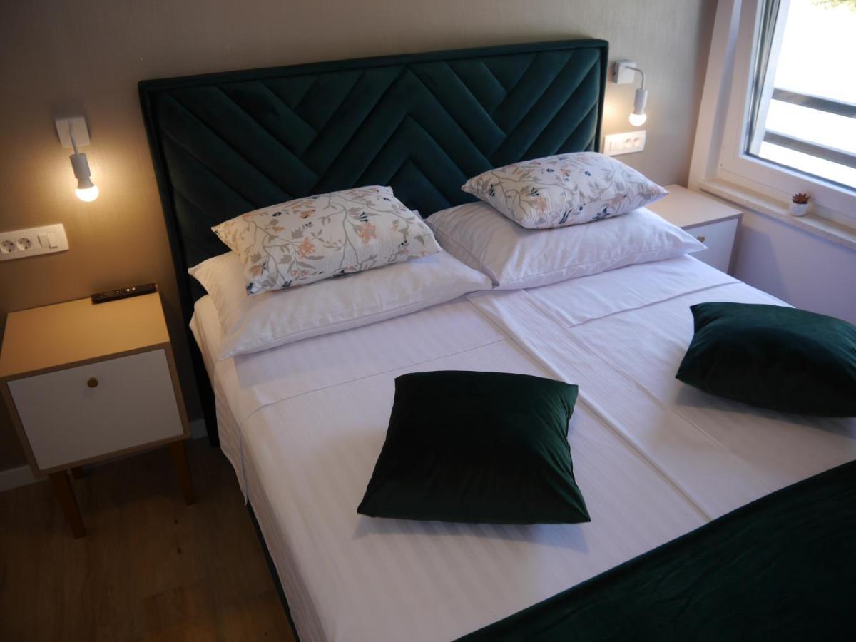 Apartment "Mon Ami" Trogir Exterior photo