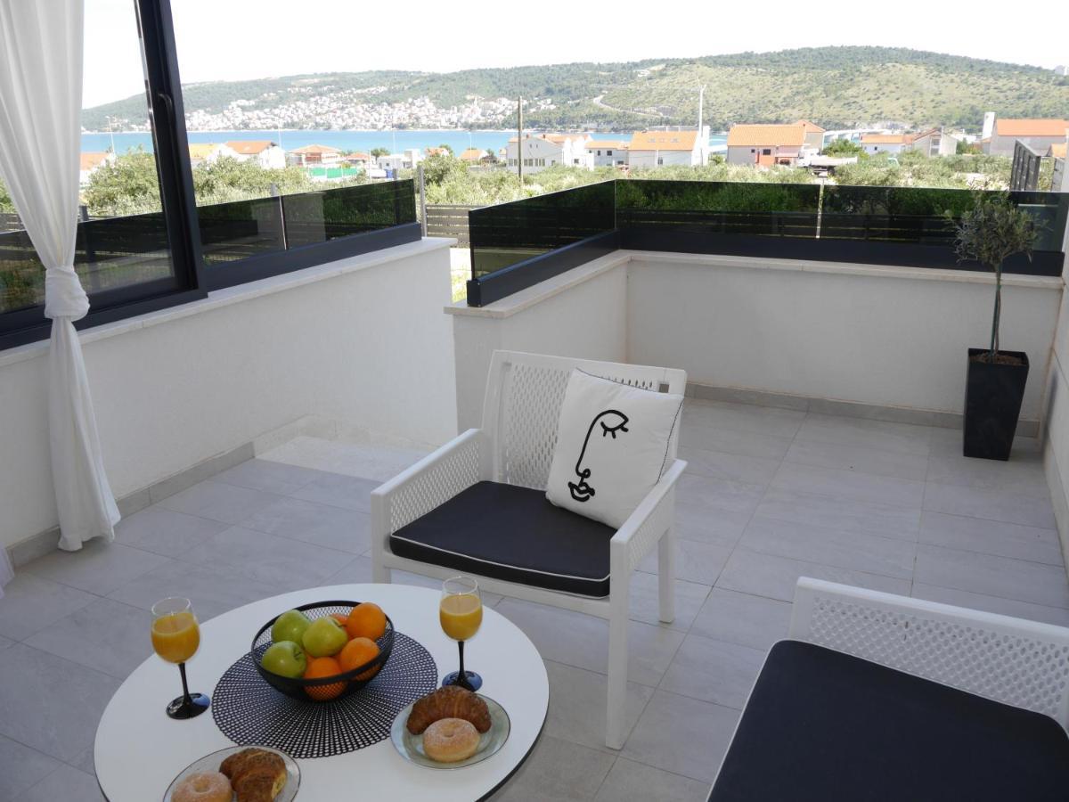 Apartment "Mon Ami" Trogir Exterior photo